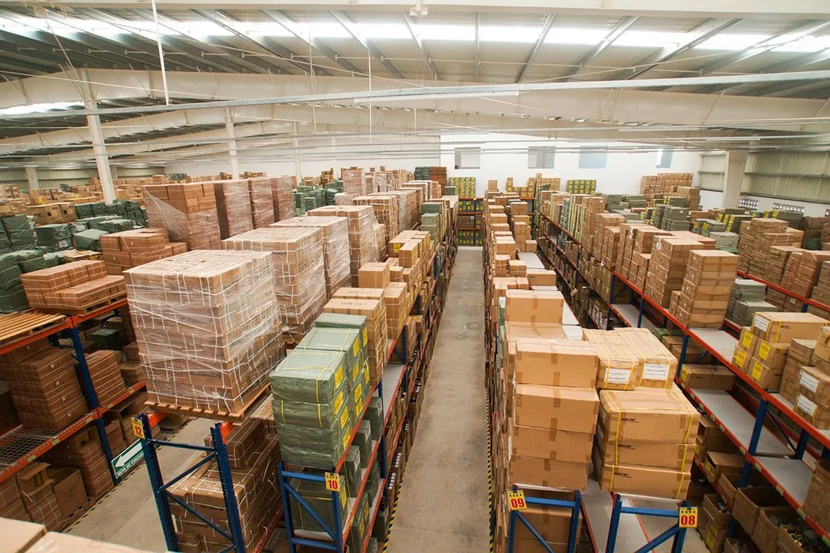 Opciones de entrega y flete global para embalaje