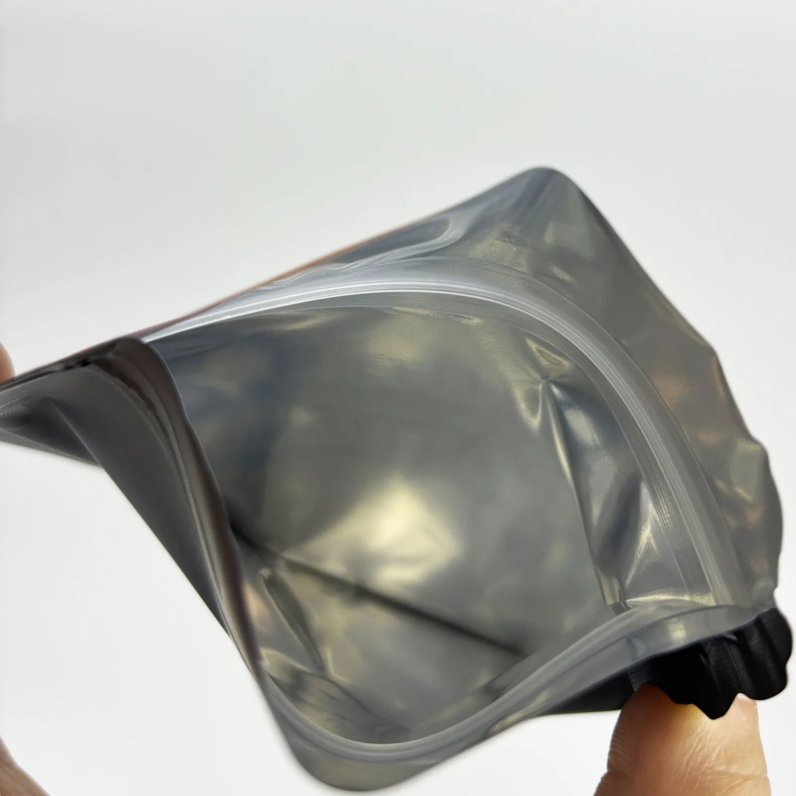 100pcs Customizable Holographic Mylar Zipper Bags Digital Printing Stand Pouches Smell Proof Food Grade Packaging Jelly