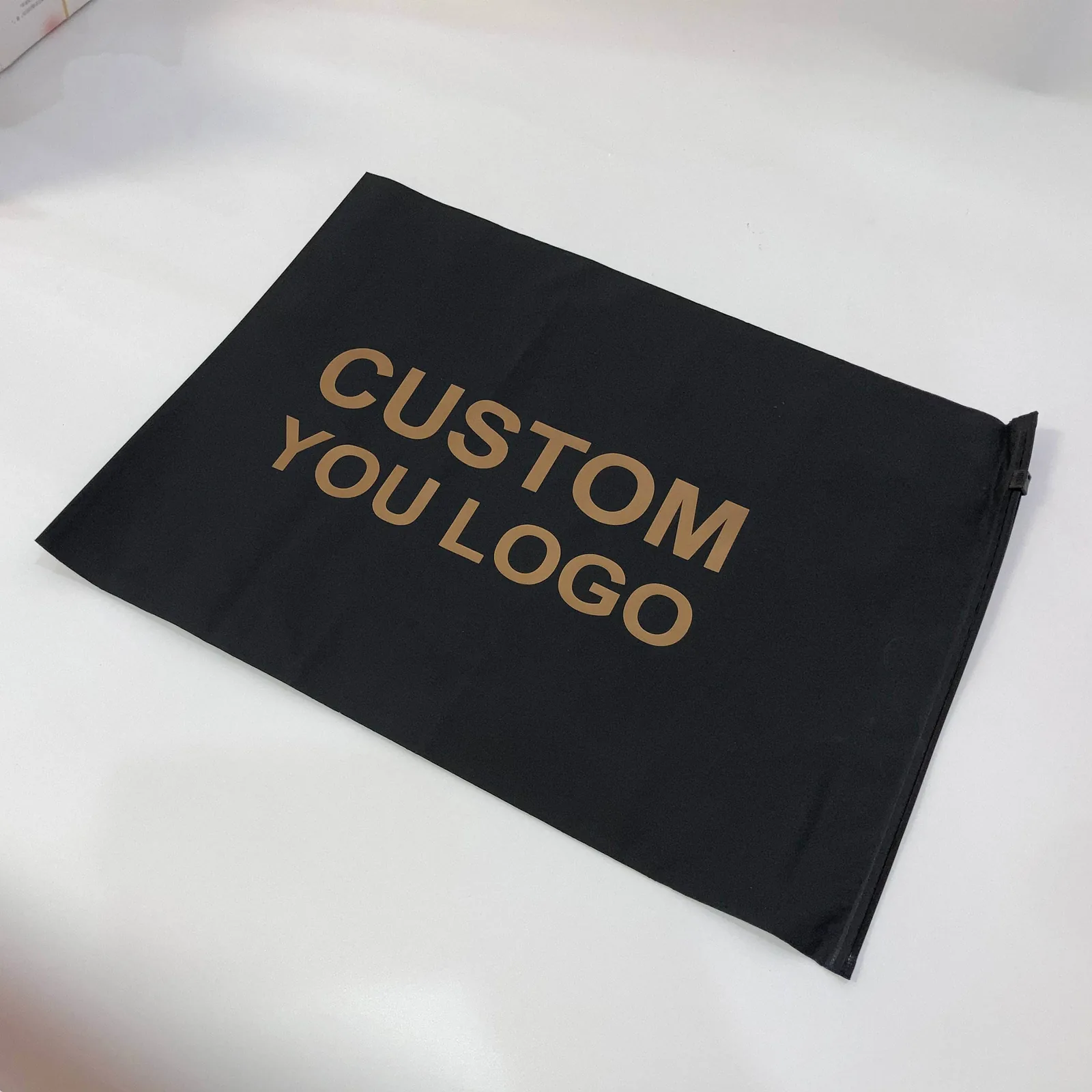 2025 Customized Black Zipper Bag With Logo Printing Zip Lock Bag With Handle Packaging Bags