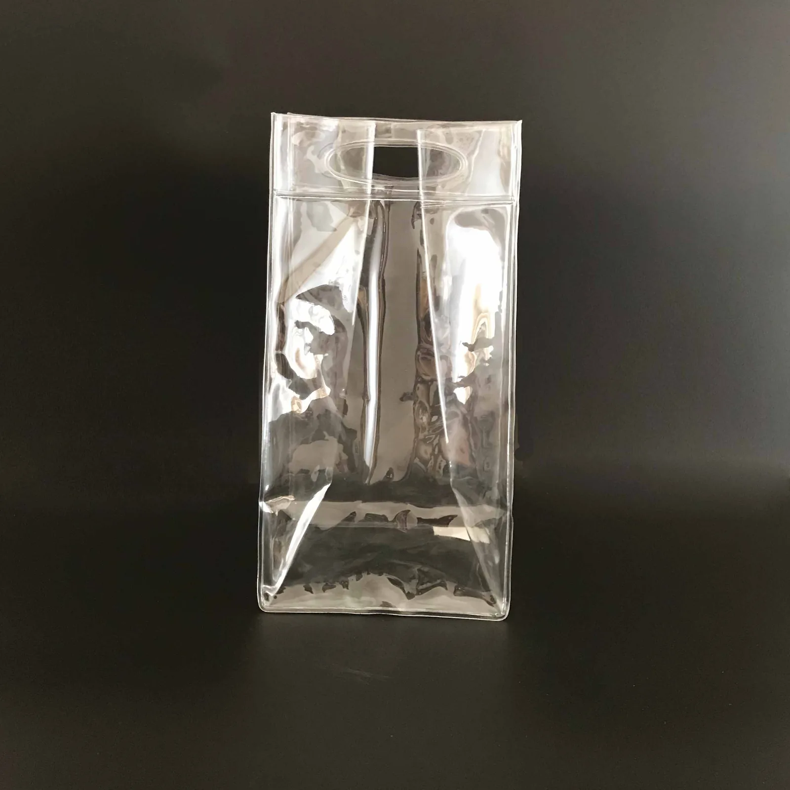 Custom Cold Resistant Portable Plastic Pvc Ice Bag Pvc Handle Bag for Wine