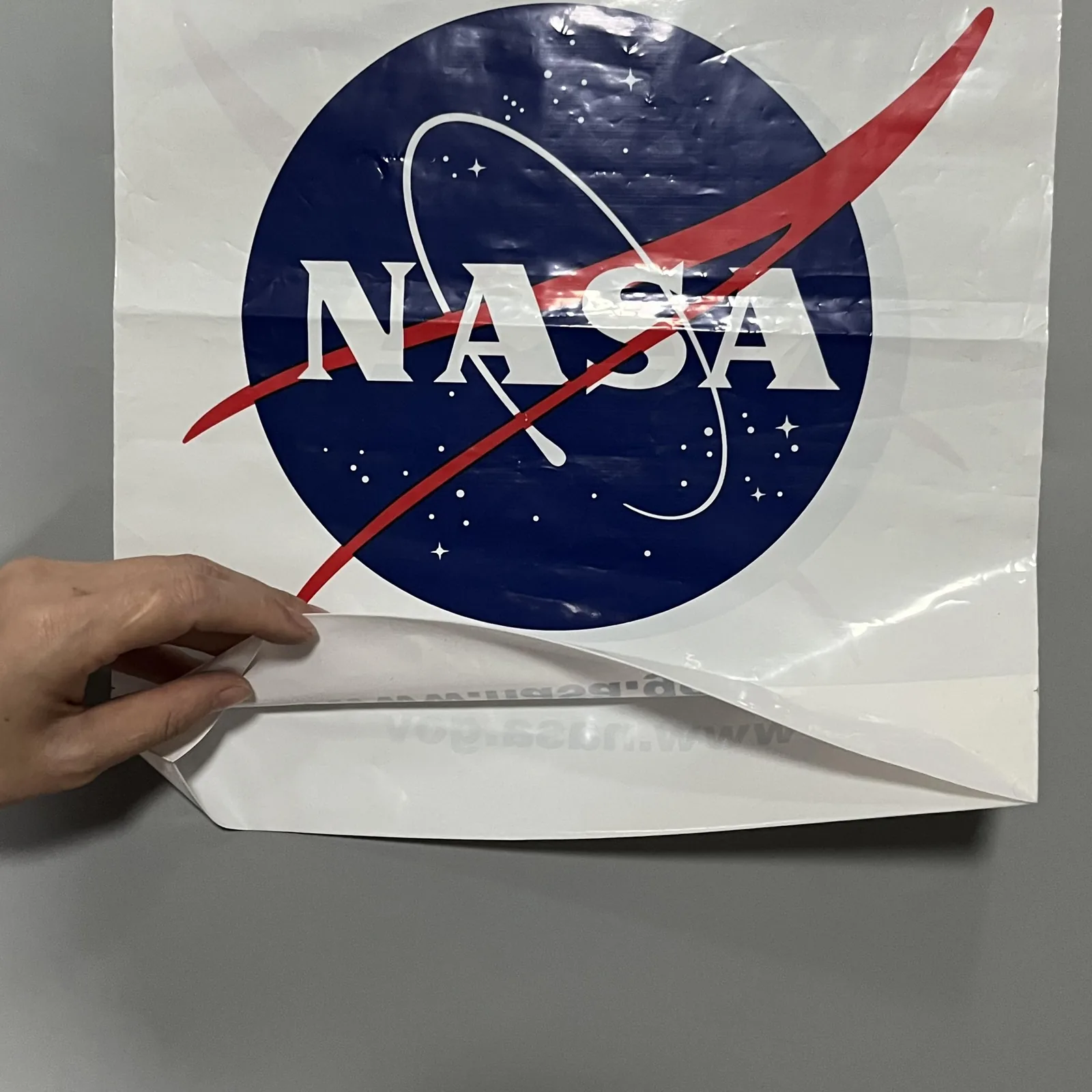 Custom Printed Reinforced Patch Handle Plastic Shopping Bags Heavy Duty Retail Carrier Bags with Die Cut Handle