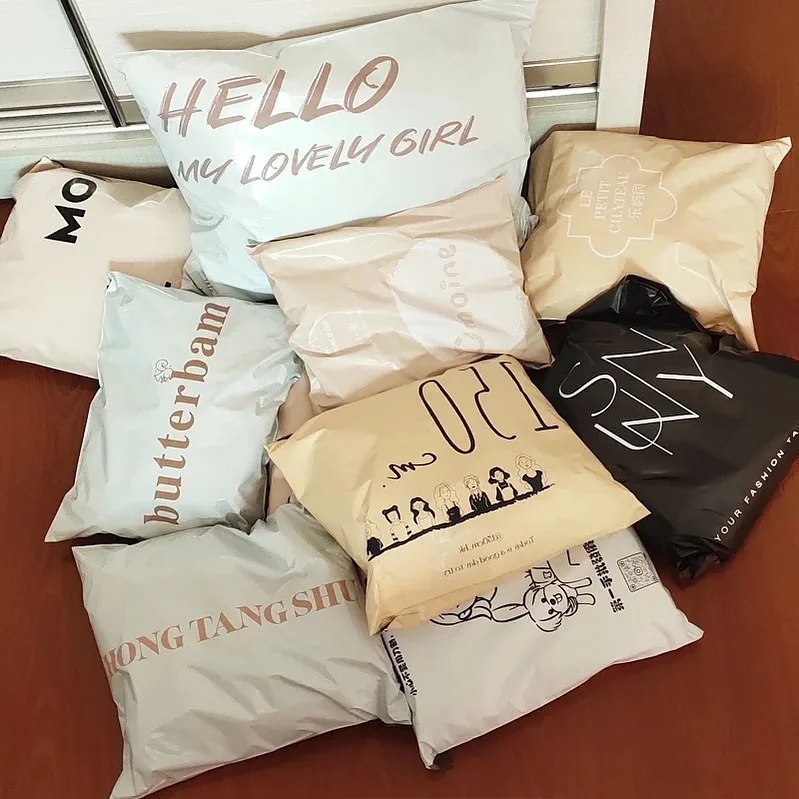 Custom PCR Recycled Biodegradable Poly Mailer Bags Self Adhesive Heavy Duty Shipping Envelopes for Clothing E Commerce