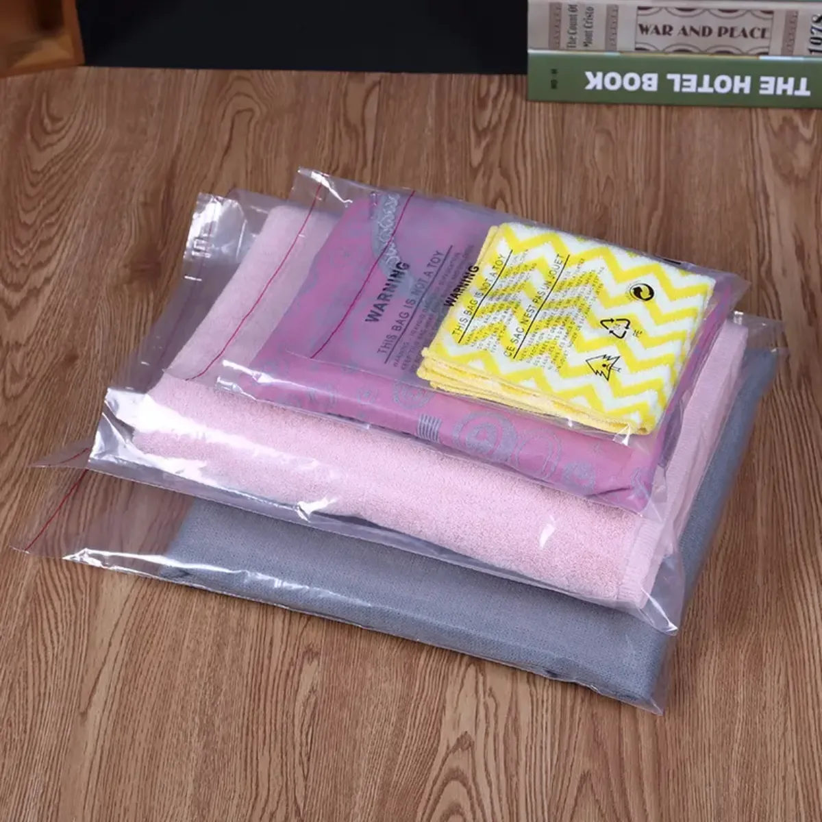 Custom Transparent OPP Bags Reusable Self-Sealing Bags Plastic Clothing Packaging Pouch PE CPE Self-adhesive Bags