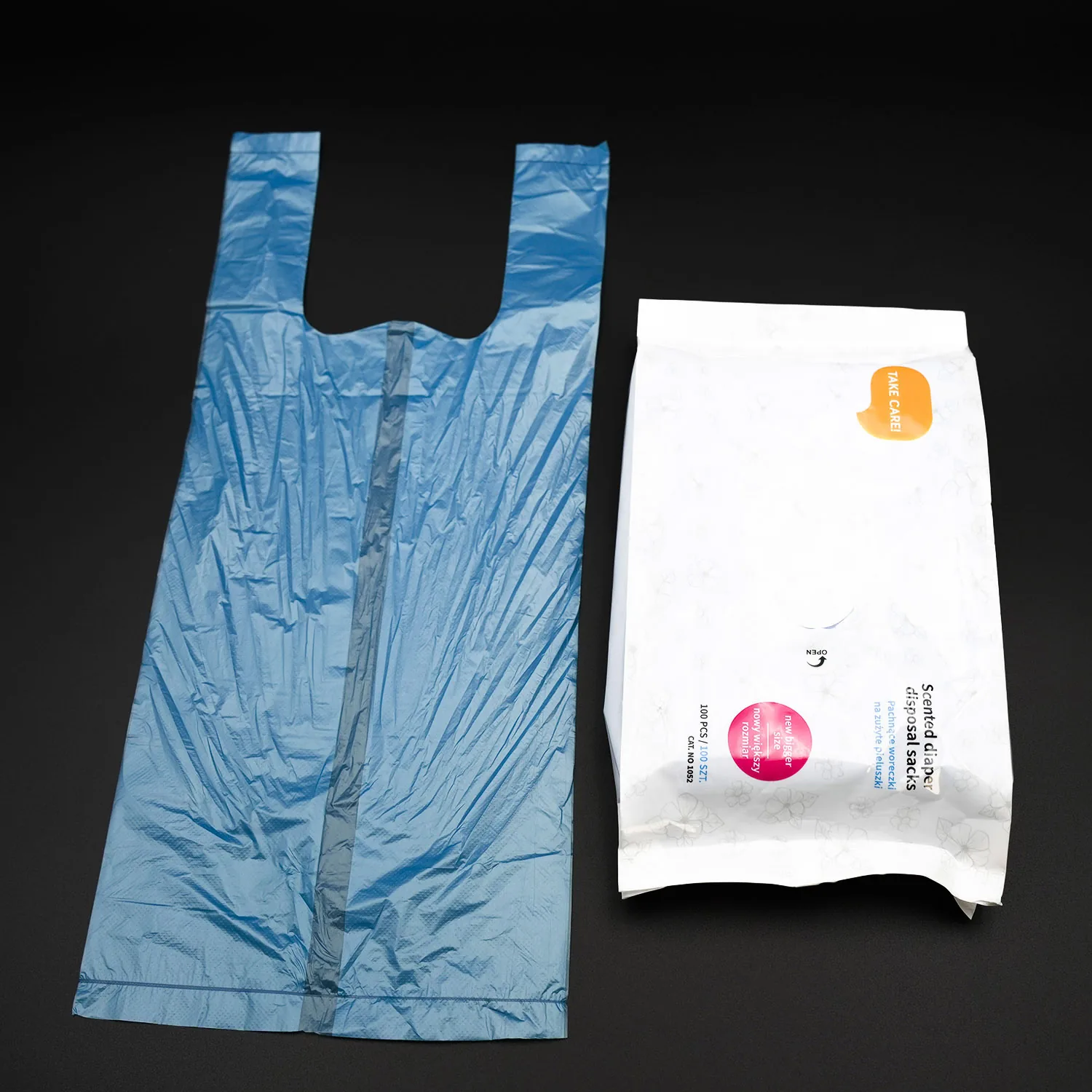 Eco Friendly Plastic Diaper Disposable Waste Packaging Garbage Bag PE T-shirt Scented Baby Nappy Bags Diaper Sack with Handle
