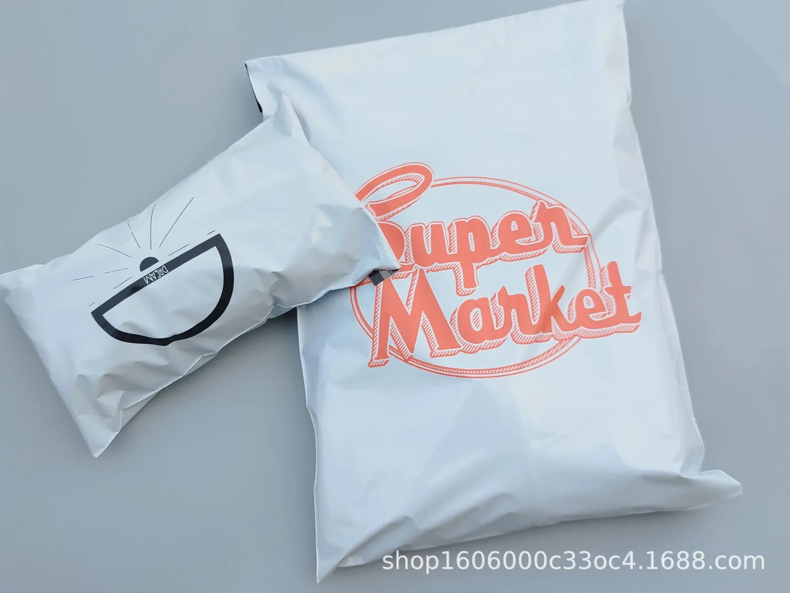 Frosted Plastic Zipper Bags Slider Lock Poly Bags with Custom Logo for Clothing Packaging Bulk