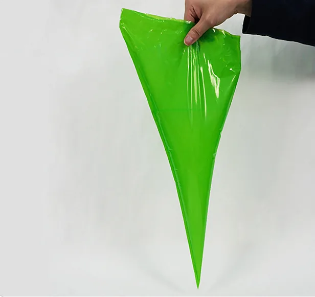 LDPE Pastry Piping Bags on Roll — 30 pcs / Roll, Burst-Proof