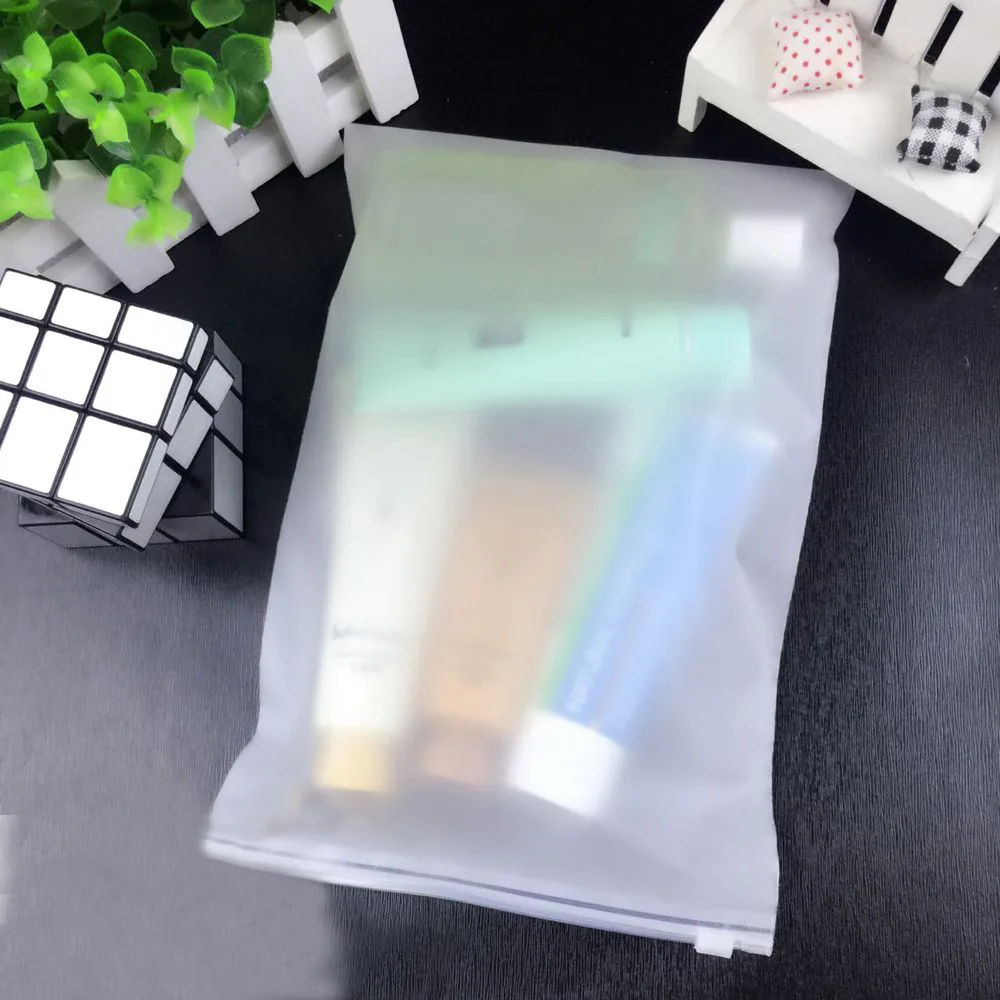 LT Biodegradable Printed Packaging Tshirt Clothes Bag Plastic Packaging Slider Ziplock Custom Frosted Pe Zipper Bag for Clothing