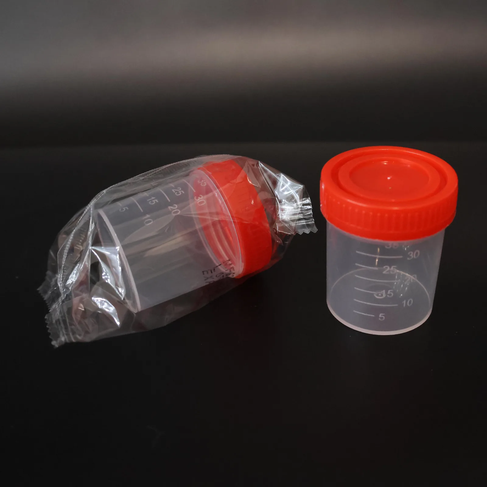 Sample Specimen Collection 30ml 60ml 90ml 120ml Urine &stool Container Plastic Specimen Cup