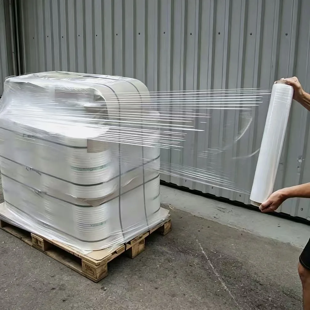 Soft LLDPE Pallet Stretch Film 20 Micron High Tensile Clear High Gloss Cling Wrap Rolls 500mm X 300m Supermarket Grocery