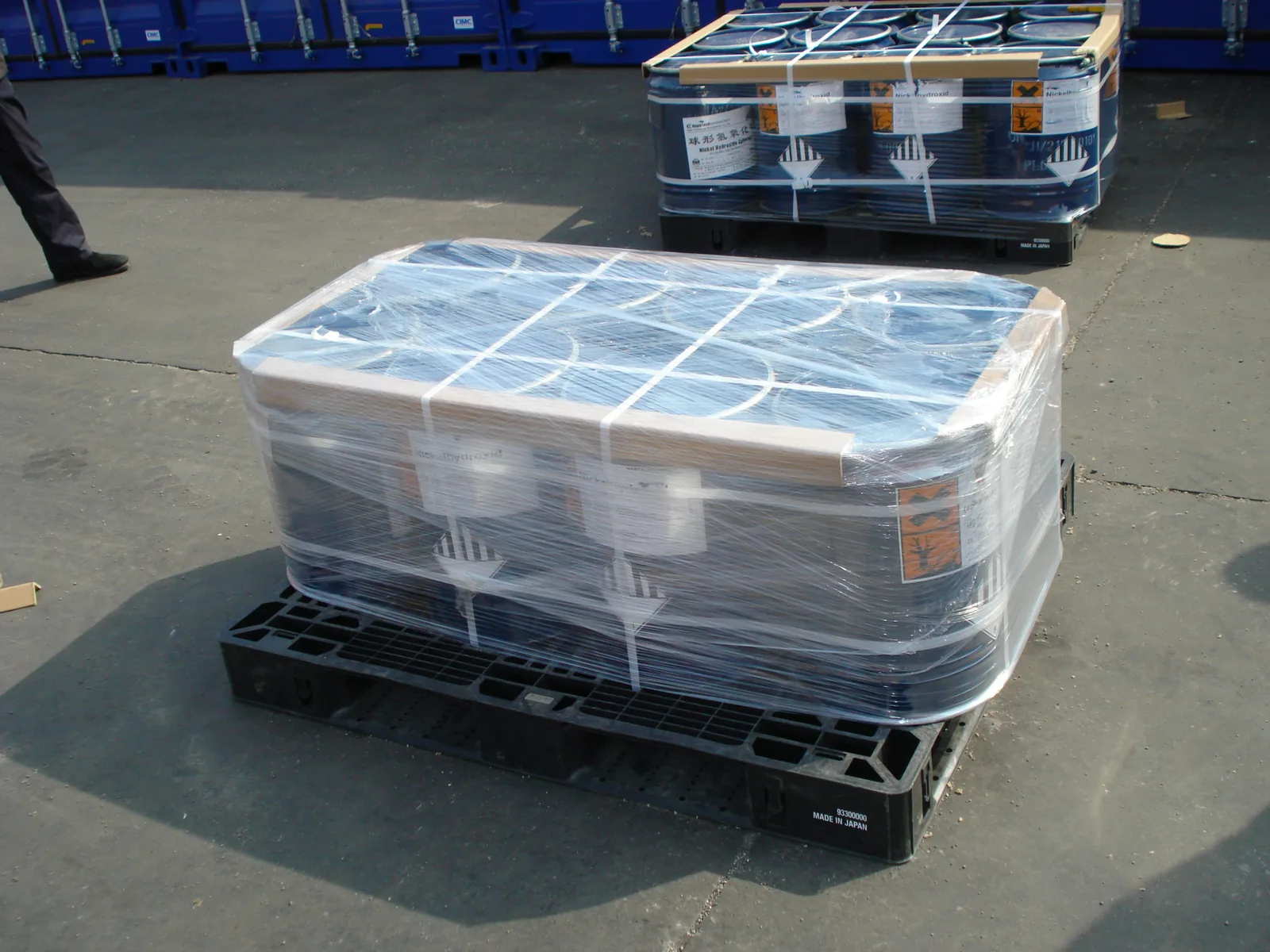 Soft LLDPE Pallet Stretch Film 20 Micron High Tensile Clear High Gloss Cling Wrap Rolls 500mm X 300m Supermarket Grocery