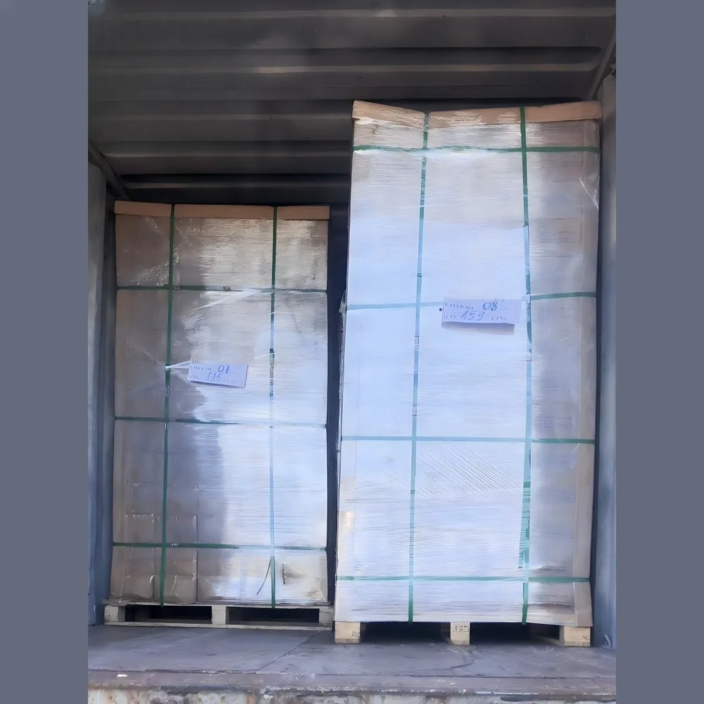 VietNam's Waterproof Stretch Hood Films Rolls LLDPE Custom Logo Pallet Protection Covering