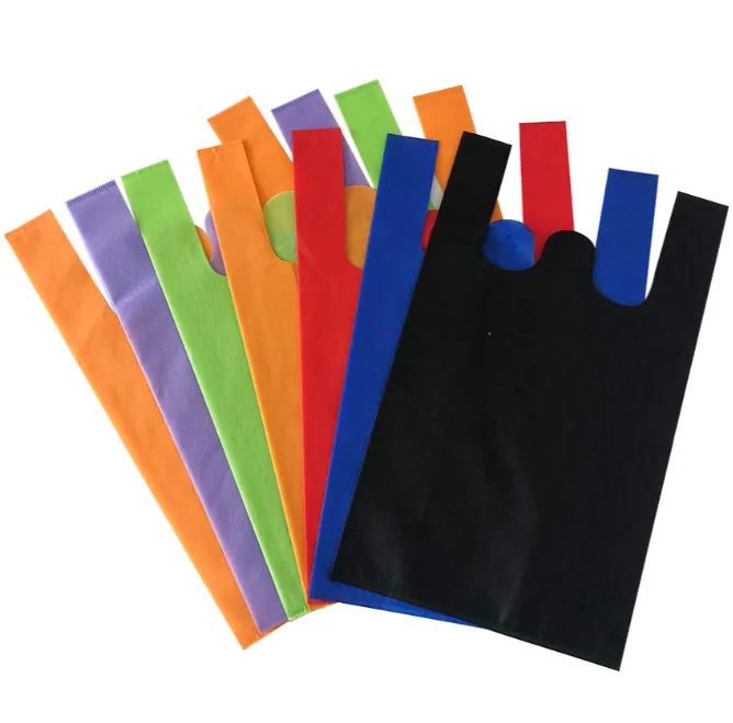VietNam's Waterproof Stretch Hood Films Rolls LLDPE Custom Logo Pallet Protection Covering