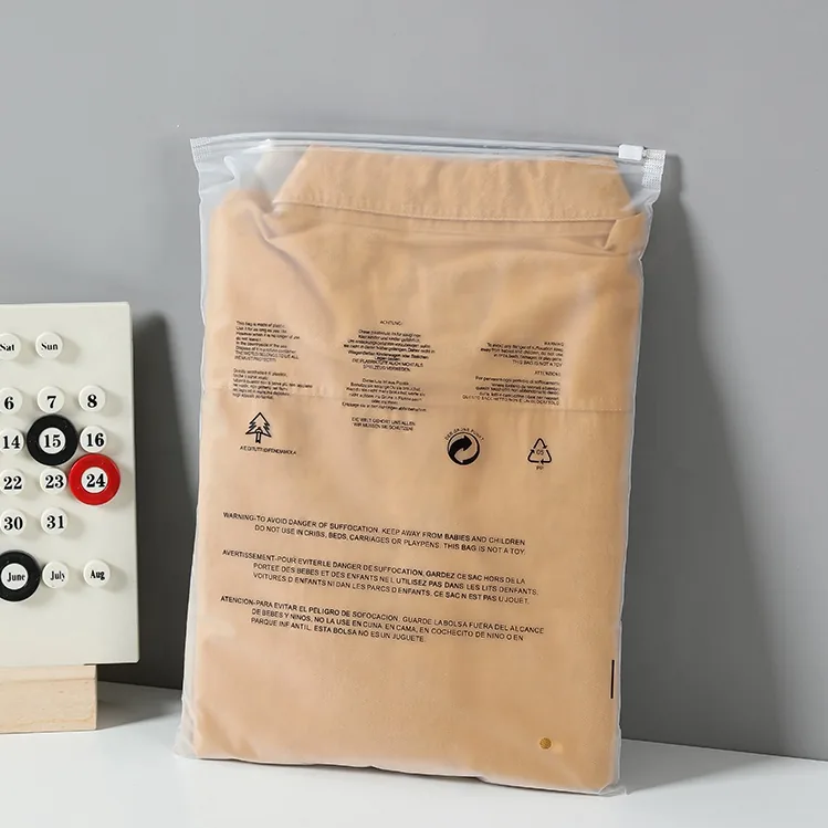 White t Shirt Packaging Poly Slider Apparel Zip Bags Custom Plastic Zip Lock Bag Frosted Eva Zipper Bags for Clothes