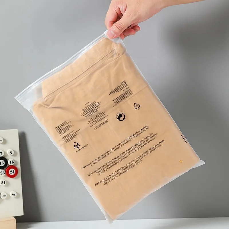 White t Shirt Packaging Poly Slider Apparel Zip Bags Custom Plastic Zip Lock Bag Frosted Eva Zipper Bags for Clothes